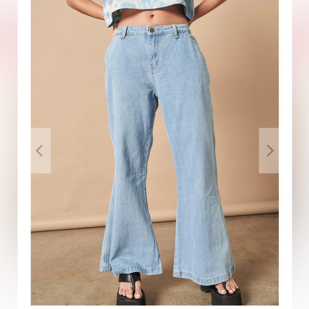 Valija gitana low rise flare jeans